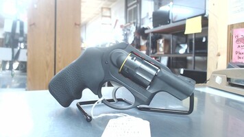 Ruger Model: LCR Revolver 327 Fed Mag w/ 2 