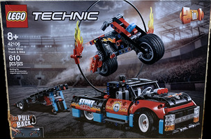 LEGO Technic Set - Stunt Show Truck and Bike - New 9247890