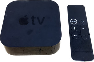 Apple A1842 32GB 4K 5th Gen Media Streamer - Used - Includes Apple Controller