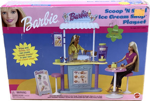 Mattel Barbie 2000 Scoop 'N Swirl Ice Cream Shop Playset 88706 - Brand New