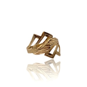  Size 6.5 – Resizing Available– 1.64 DWT (2.55g) 14KT Yellow Gold Ring – Feather