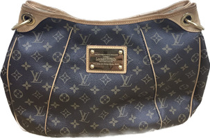 Louis Vuitton Shoulder Bag Monogram Leather Brown m56382 - Used 