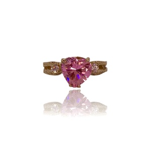  Size 6 (Resizing Available) – 1.79 DWT (2.79g) 10KT Pink Heart Gold Ring – 