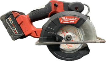 Used Milwaukee 2782-20 Metal Saw with 5.0Ah Battery and Charger