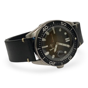 Spinnaker SP-5058 Automatic Dive Watch – 150M Water Resistant