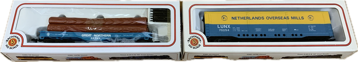 Set of 2 Bachmann HO Scale Trains 