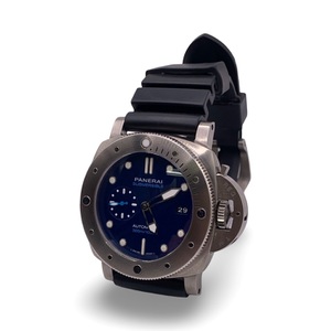Panerai Luminor Submersible PAM00692 – Automatic – Box, Papers, Tags  – Used