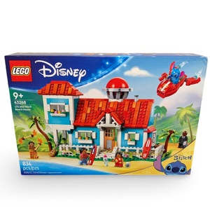 LEGO 43268 Lilo & Stitch Beach House Building Set – 834 Pieces – Brand New