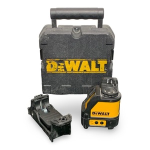 DeWalt DW088CG Cross-Line Green Laser Level – Used