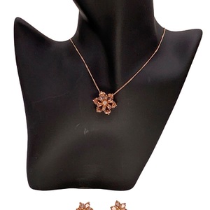 5.40 dwt Vera Wang Rose Gold Plated Flower Necklace and Matching Earrings 