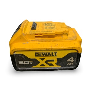 DeWalt DCB204 20V MAX XR 4.0Ah Lithium-Ion Battery – Used 