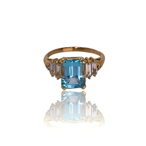  Size 10– Resizing Available – 2.82 DWT (4.38g) 14KT Yellow Gold Ladies Ring 