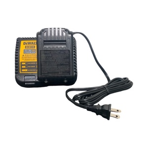 DeWalt DCB115 Charger + DCB207 20V MAX 1.3Ah Battery Combo – Excellent Condition