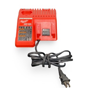 Milwaukee 48-59-1812 M12/M18 Battery Charger – Used