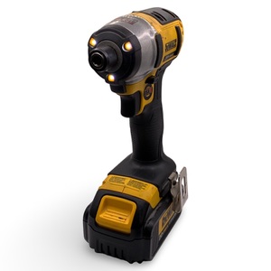 DeWalt DCF885 1/4" Impact Drill – Used