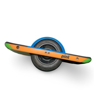 Onewheel Pint Electric Skateboard – Used – Heavy Scratches – No Charger