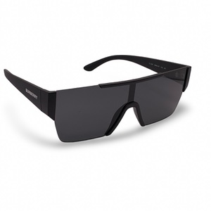 Burberry BE4291 Matte Black Rectangle Sunglasses – Used