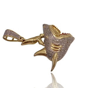  10KT (4.51 DWT / 7.01g) – Yellow Gold Charm – Custom Shark Design w/ Pavé-Style