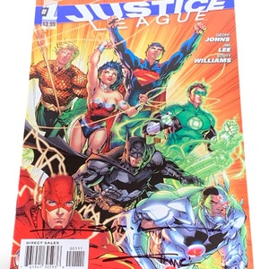 DC COMICS JUSTICE LEAGUE #1 (THE NEW 52) – SIGNED