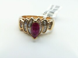 14kt Cluster Diamond Ring