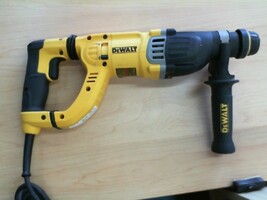 DEWALT D25263