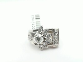 PATINUM WOMEN'S DIAMOND RING