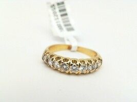  18kt Cluster Band Ring