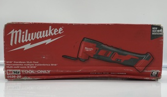 Milwaukee M18 18V Lithium-Ion Cordless Multi-Tool (2626-20) Tool Only