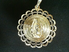 14kt Y/G W/G  Pendant Religios 