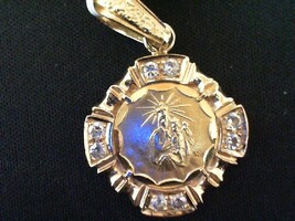 18kt Y/G Religious Pendant 