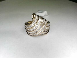 10Kt Y/G Cluster Fashion Ring W/ 1.00Ct TDW