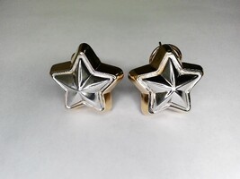  14Kt Y/G W/G Star Stud Earrings