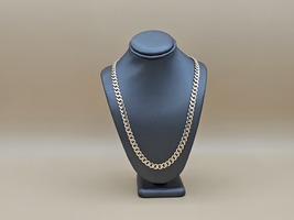 10kt 20" Cuban Link Chain W/ Stones on the Clasp