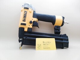 Dewalt DWFP12233 18 Gauge Brad Nailer