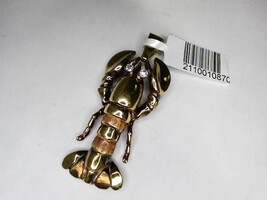 14Kt Y/G Lobster Animal Pendant W/ 0.06Ct TDW