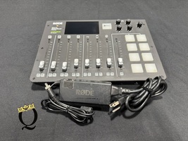 RODE APHEX ROADCASTER PRO