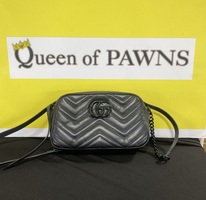 Gucci purse