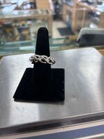Female Silver Ring Sz:8.5 8.2dwt/0.925% 