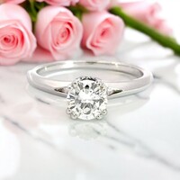 Ladies 14k white gold 0.94ct Round Brilliant solitaire engagement ring