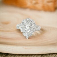  18K WG COCKTAIL RING TDW 1.42ct E SI1