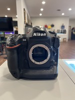 Nikon D4 Camera Body W/ Strap, Battery, & Charger SPB GW-283311