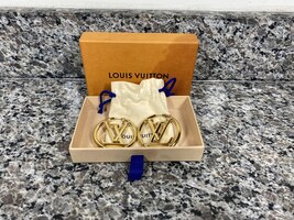 Louis Vuitton Gold Metal Hoop Earrings (M64288) GM-296612 