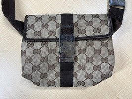 Authentic Gucci Buckle Belt Bag GG Canvas Mini - SPB GW-300907