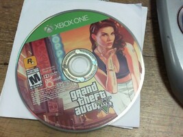 Xbox One Grand Theft Auto V - Disc Only - PPS KN