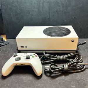 Microsoft Xbox Series S 512GB Video Game Console - White LS(324705)
