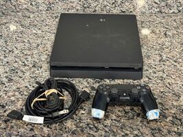 Sony PS4 Slim 1TB Cracked on Bottom w/ Bad Condition Controller - VWG 325519
