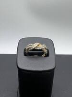 14K Gold Ring with Stones Size 7.75   LS(326328)