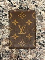 Louis Vuitton Monogram Card Holder Organizer Wallet - VWG 329997