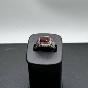 10K Gold Mens Ring with Red Stone Size 10.50   LS(331293) 