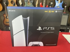 Sony PlayStation 5 (PS5)  Digital Console Slim 1TB  Open Box -PPSKN